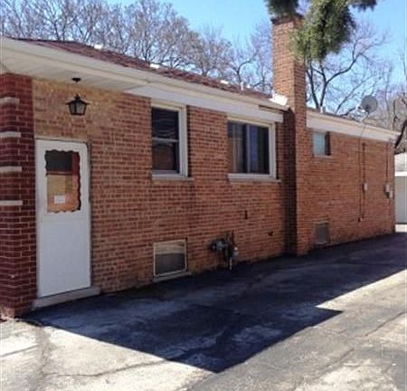 2nd image of 15980 Drexel Ave