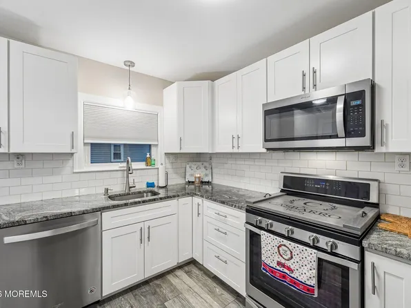 75 Bimini Drive, Toms River, NJ 08757