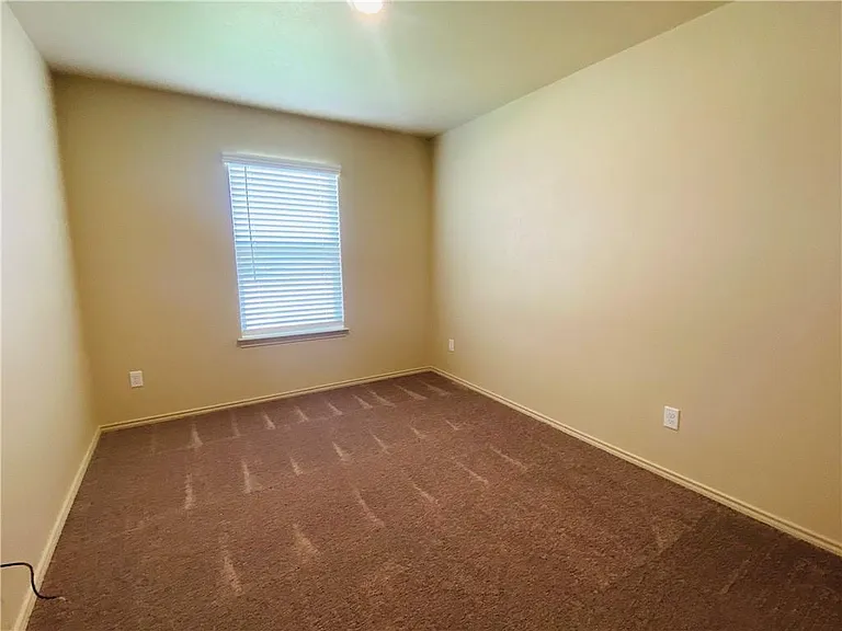 1708 Montell St #A — Photo 5