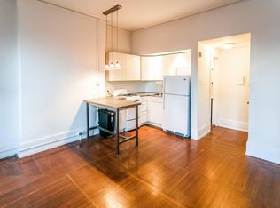 2125 Walnut St APT 3R, Philadelphia, PA 19103