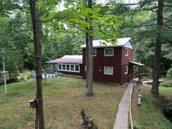 13316 Timberlane Dr, Ellsworth, MI 49729