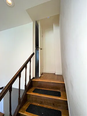 Rented by City Connections Realty | media 18