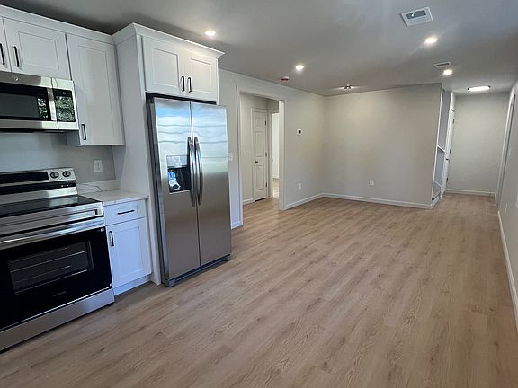 5th image of 11 Benton St #1