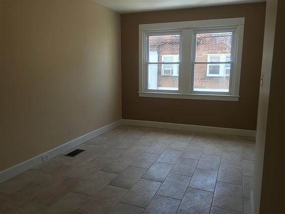 4th image of 48 Barker Ave