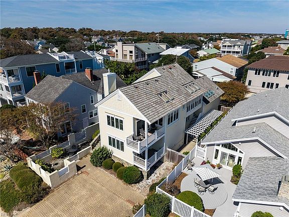 2nd image of 103 49th St