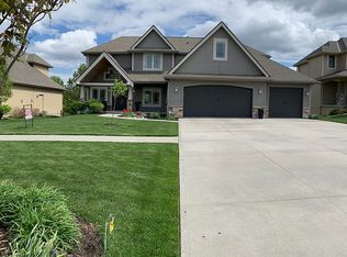 2745 N Hws Cleveland Blvd, Omaha, NE 68116