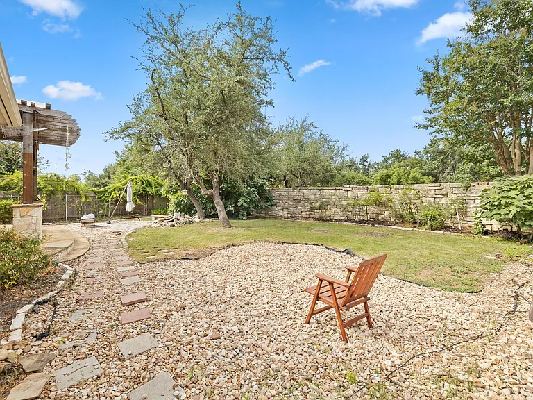 10921 Tornasol Ln — Photo 32