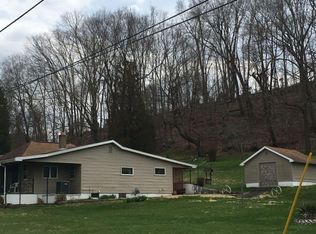 920 Vine St, Racine, OH 45771