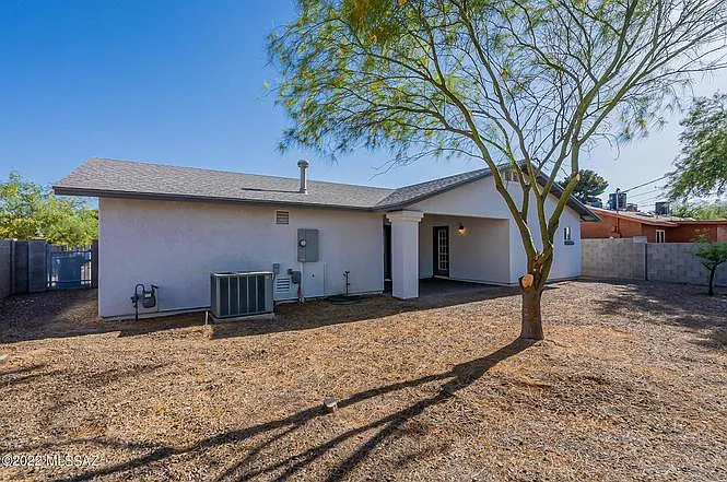 Backyard/Patio