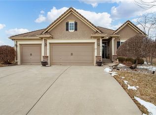 4304 NE Park Springs Dr, Lees Summit, MO 64064