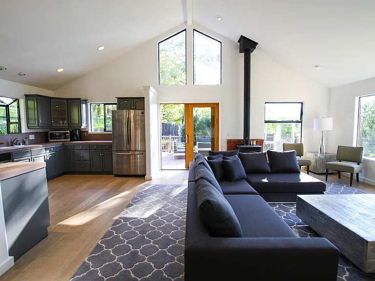 6564 Sonoma Mountain Rd — Photo 34