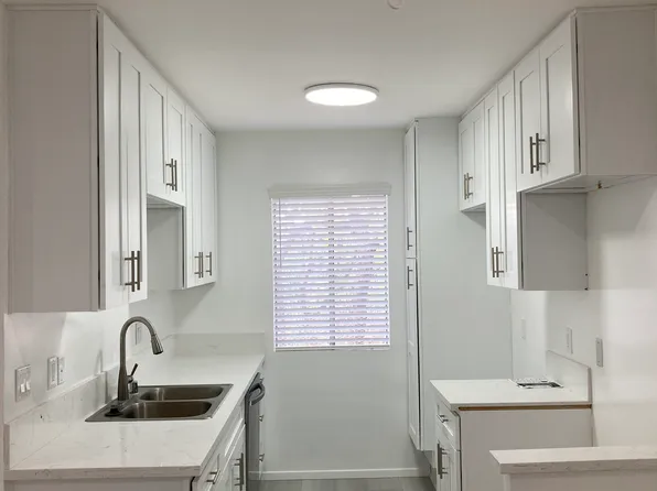 2600 Virginia Ave, Santa Monica, CA 90404