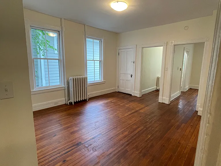 520 Washington St — Photo 10