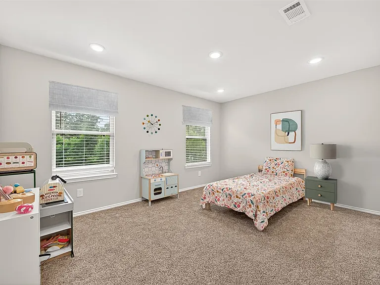 12789 Royal West Dr — Photo 25