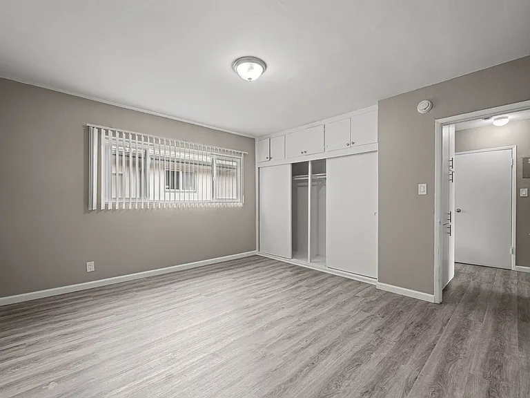3845 Potomac Ave #11 — Photo 16