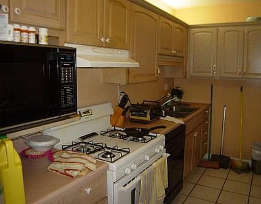 5th image of 18630 Lenaire Dr