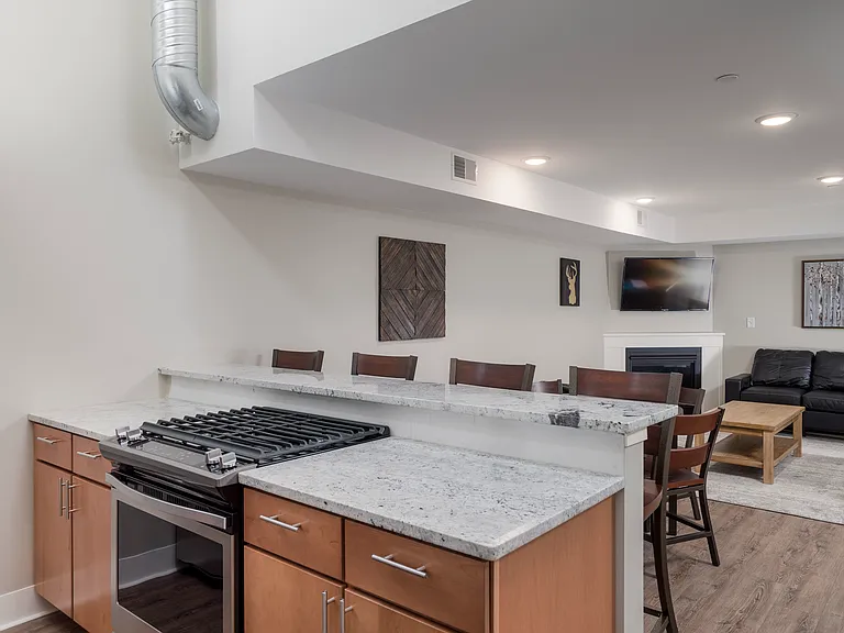 12 Martha St #5 — Photo 1