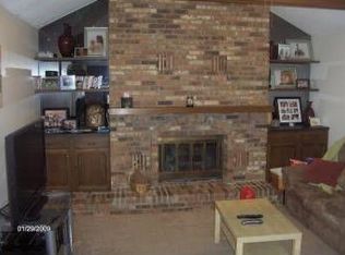 2205 8th Street Ct SW, Altoona, IA 50009
