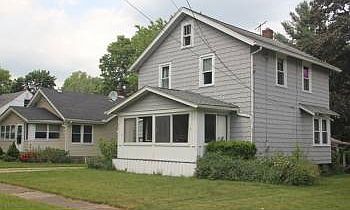 5th image of 2677 Elmwood St