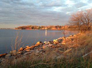 20841 15th Rd #2, Bayside, NY 11360