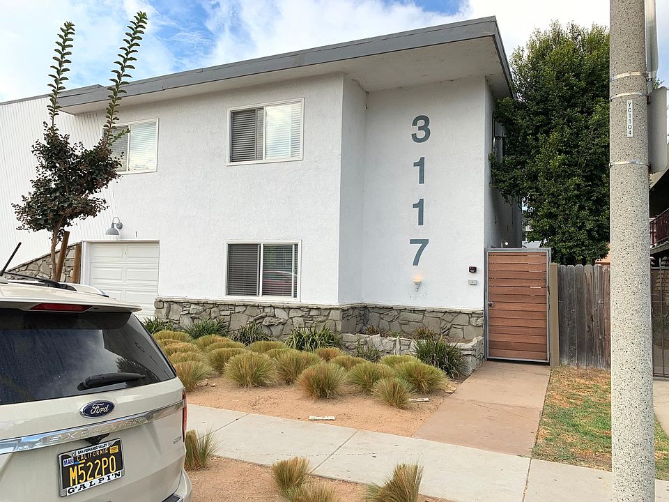 1st image of 3117 E 6th St APT 3