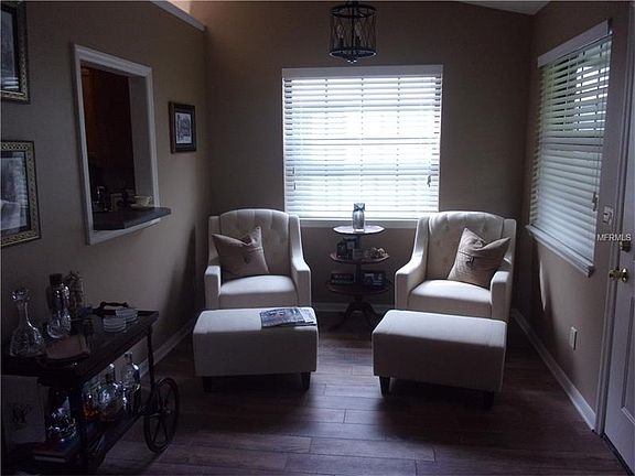 5th image of 6543 Foxmoor Dr