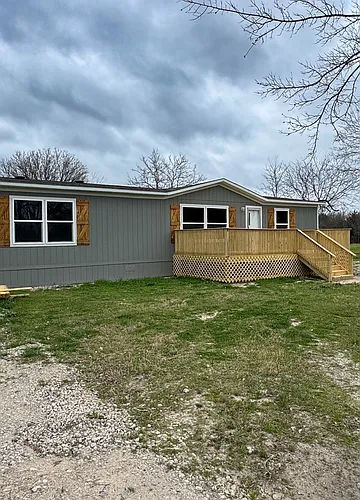 256 County Road 3101 Photo 1