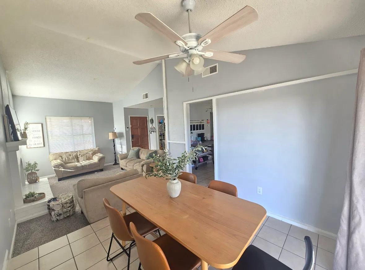 25901 Bridger St — Photo 3