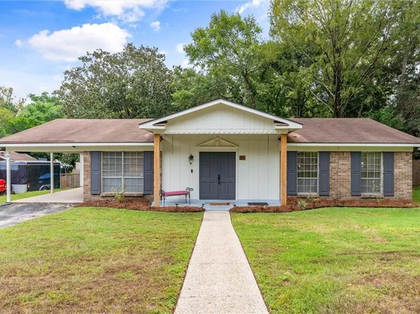 120 Vanderbilt Dr, Mobile, AL 36608