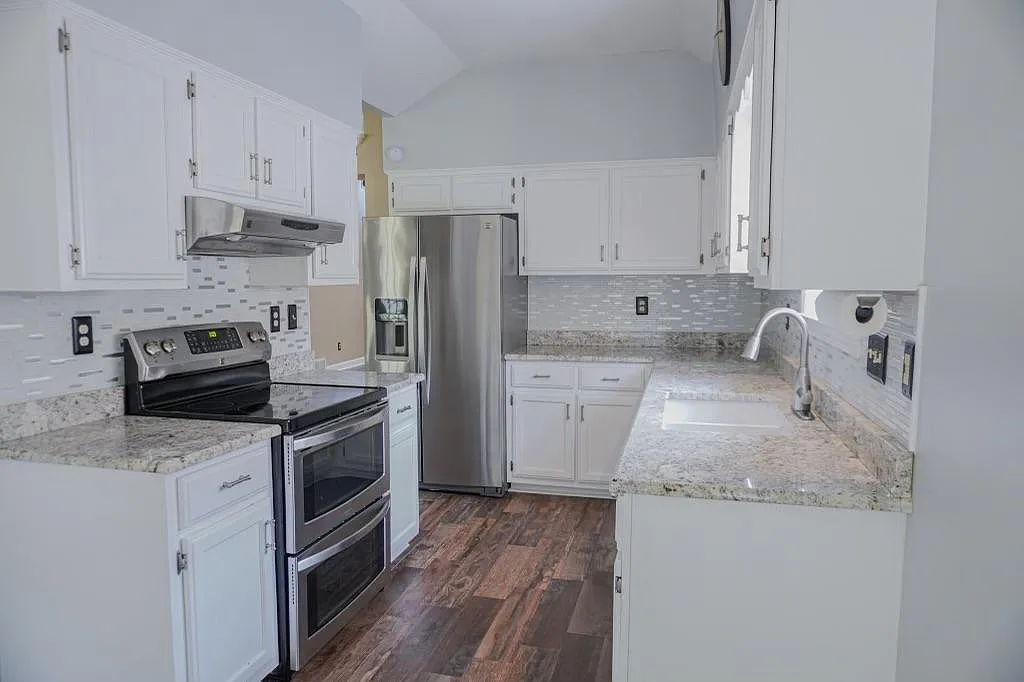 3 bed, 1481 sqft, $1,850 — Photo 3