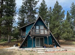 16931 Lake Shore Dr, Weed, CA 96094