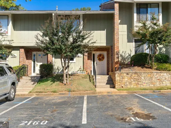 2160 Palmyra Dr, Marietta, GA 30067