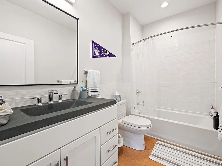 2211 Maple Ave #203 — Photo 37