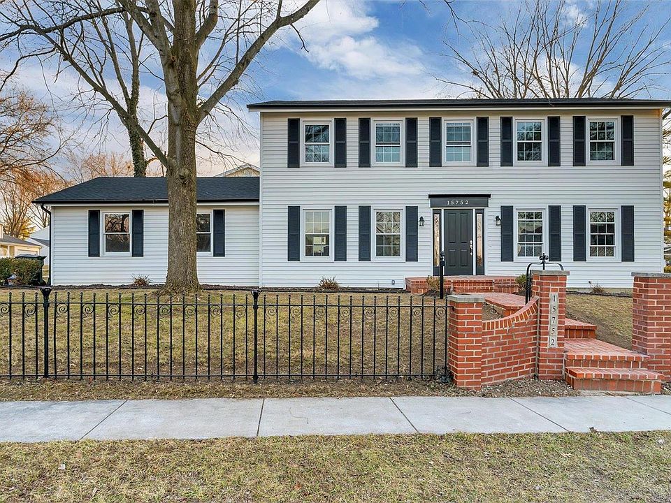 1st image of 15752 Scenic Green Ct