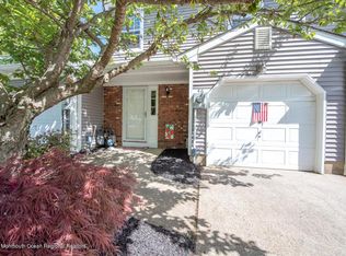46 Oak Ln, Eatontown, NJ 07724