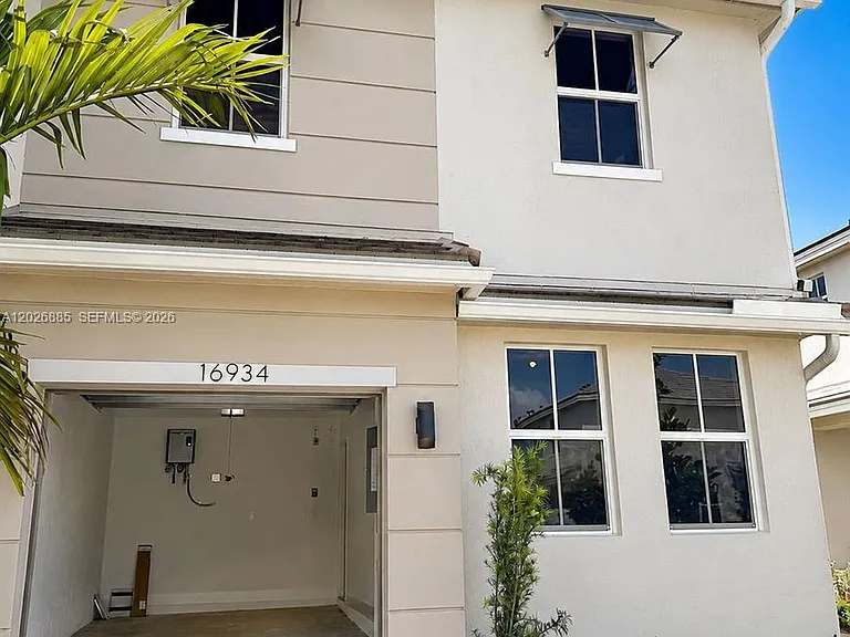 16934 SW 2nd Ct — Photo 29