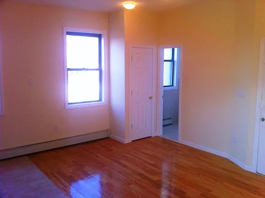 Rented by Your Space New York | media 11