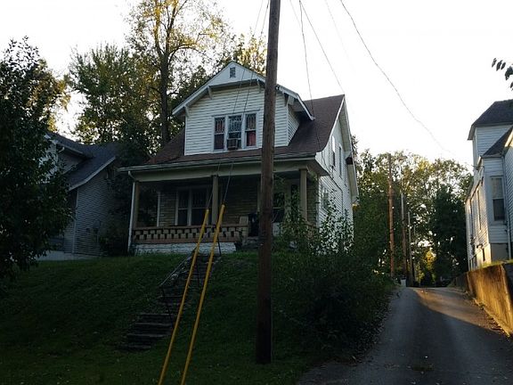 2nd image of 734 Southwestern Pkwy