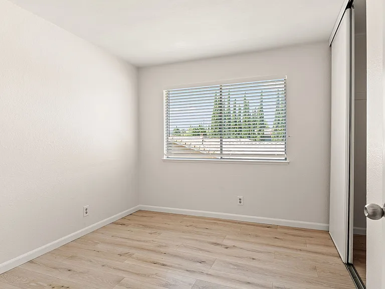 36711 Nichols Ave — Photo 17
