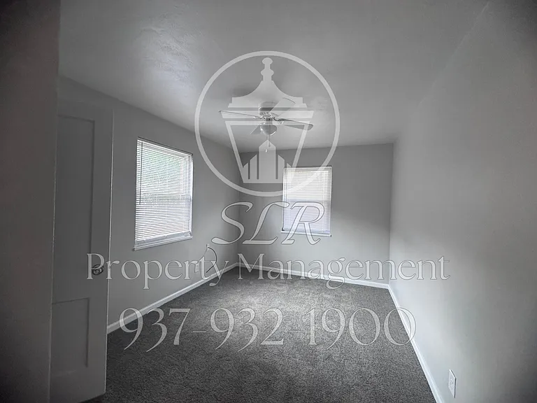 420 E Siebenthaler Ave — Photo 12