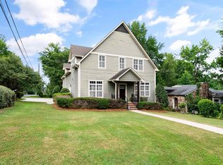 1001 Chestnut St, Vestavia Hills, AL 35216