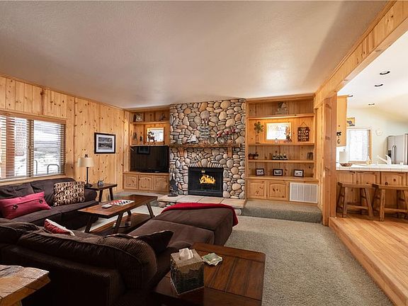 4th image of 43759 Yosemite Dr