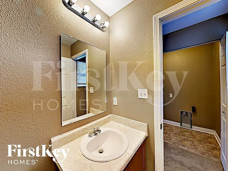 3944 Hornickel Dr — Photo 14