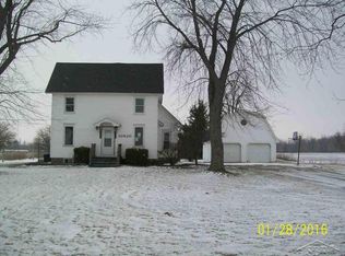 10920 W Peet Rd, Chesaning, MI 48616