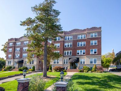 16 Forest St, Montclair, NJ, 07042