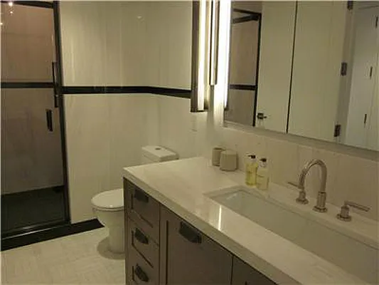 Rented by Level Group | media 14