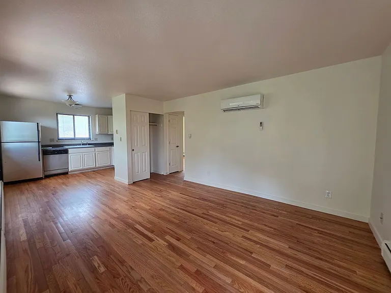 101 Canyon — Photo 4