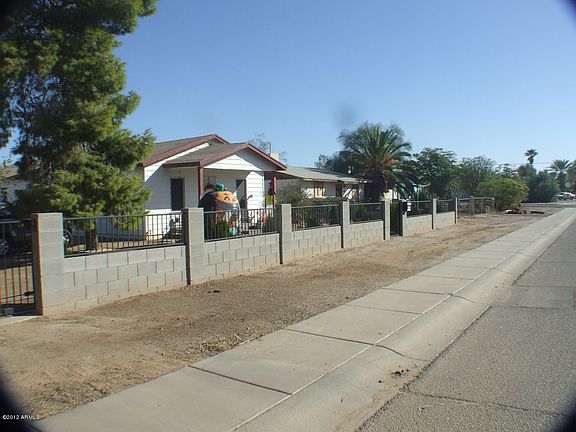 3rd image of 414 W Seagoe Ave