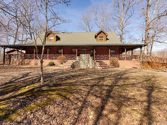 2nd image of 196 Schmelzer Ln