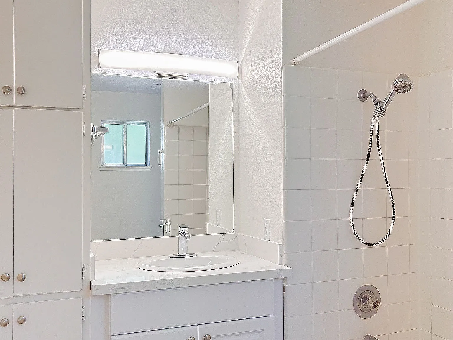 Village Point Apartments — Photo 3